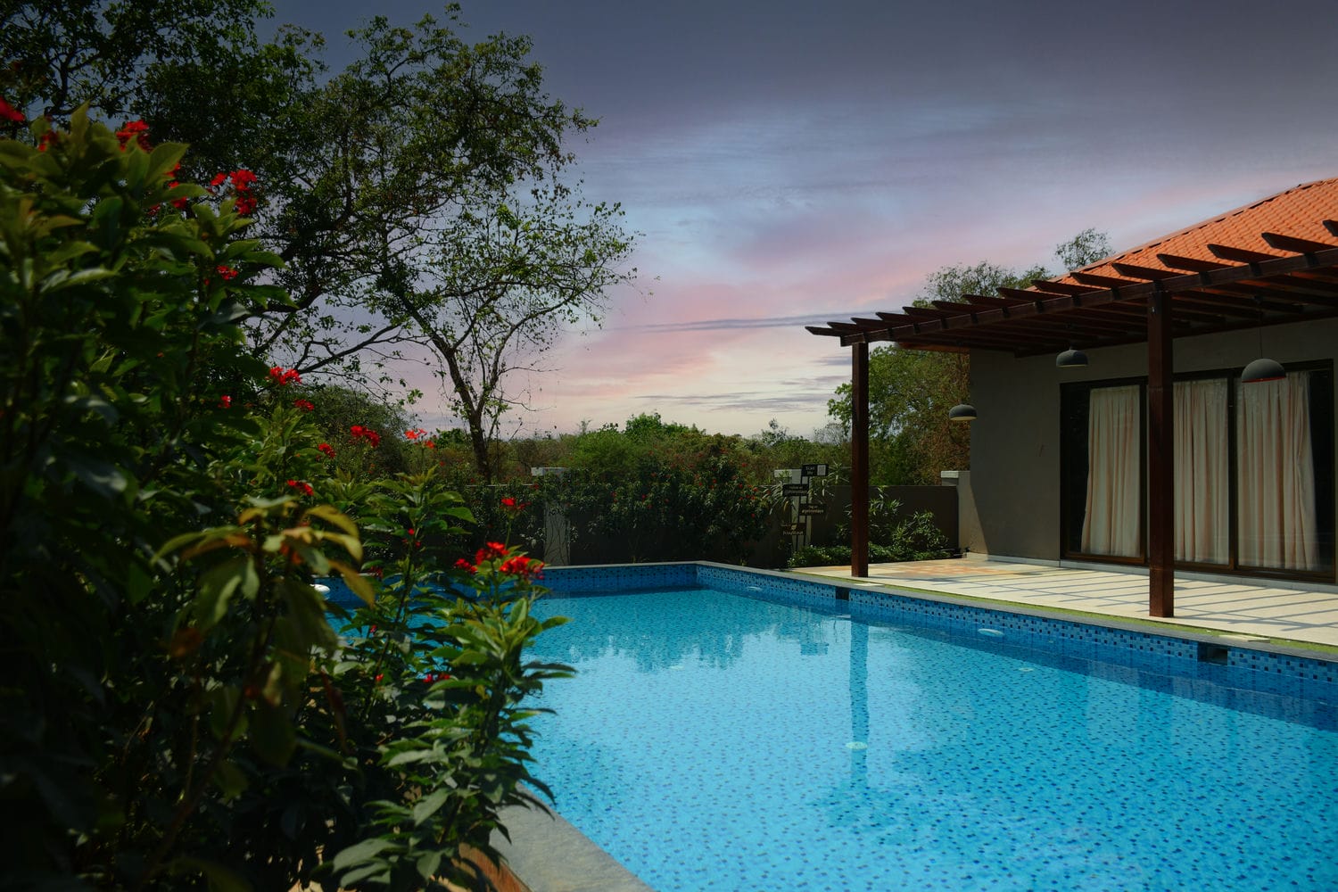 jks private swimmingpool villa