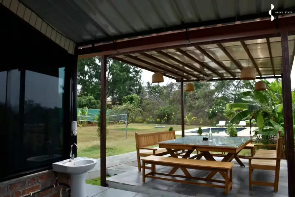 Private pool villa stay Bherse