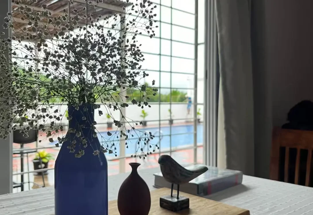 Rustic ambiance with natural light