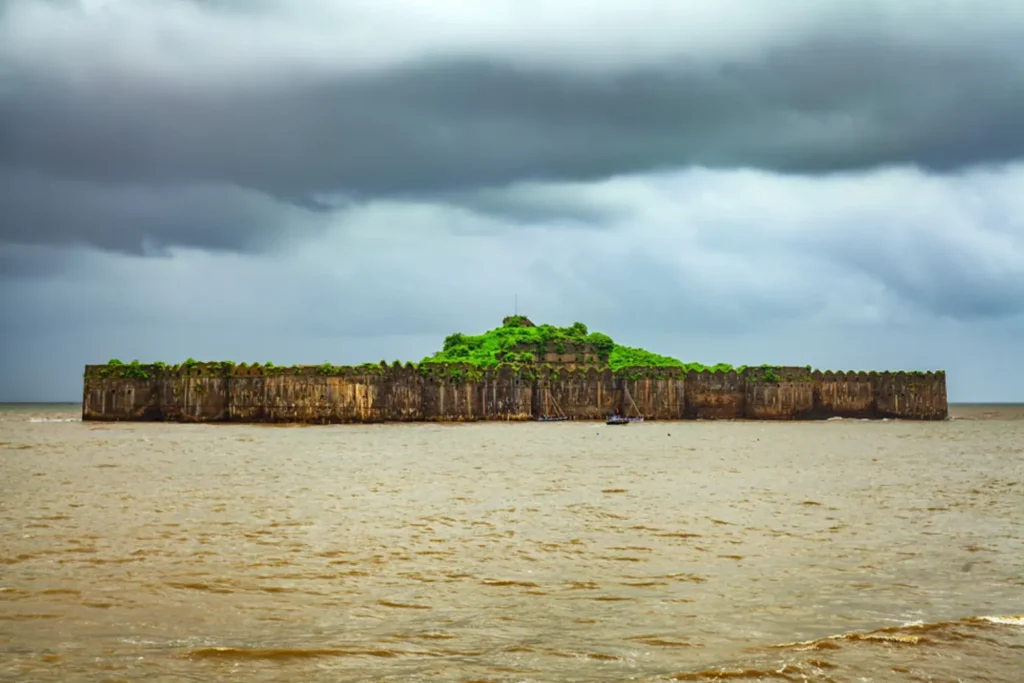 Forts in Alibaug