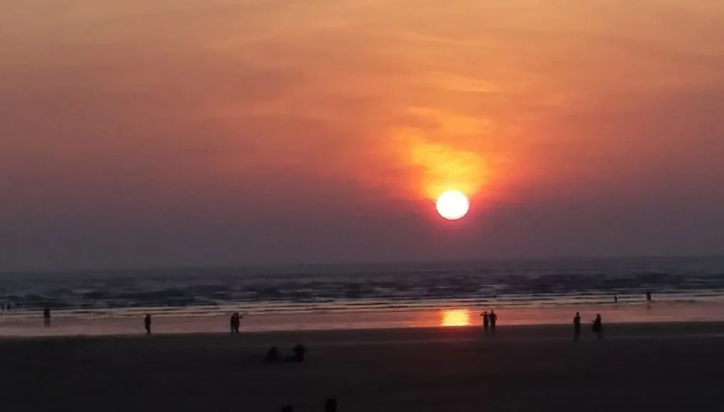 Nagaon Beach, Alibag Complete Travel Guide Things to Do, Distance, Activities & Where to Stay with PrivyStays