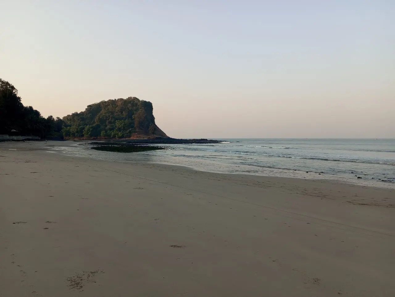 Revdanda Beach Travel Guide-The Hidden Alternative to Kashid Beach