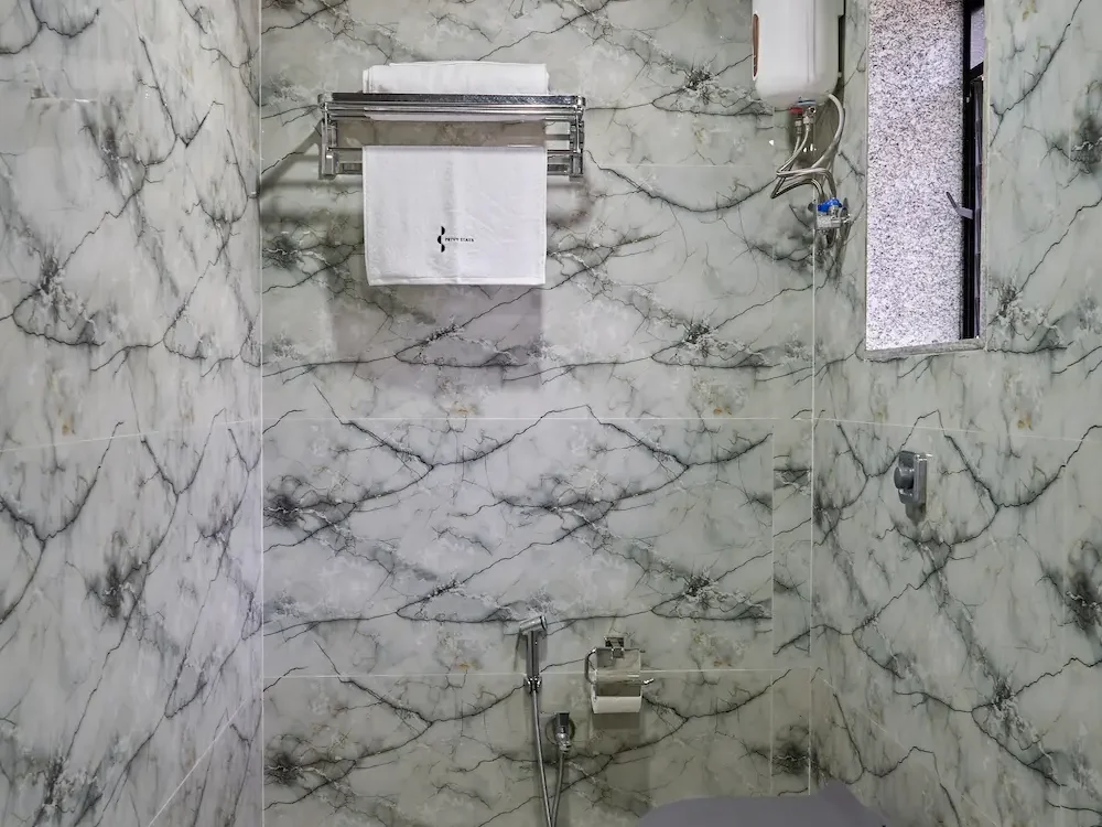 Spacious bathroom at Cas Sereno Resort near Nagaon Beach