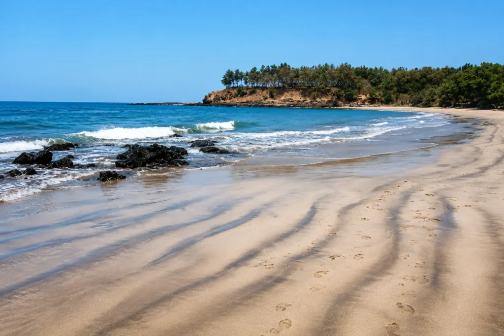 Why Akshi Beach Is the Quietest Beach in Alibaug
